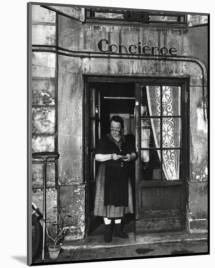 Concierge with Spectacles-Robert Doisneau-Mounted Art Print