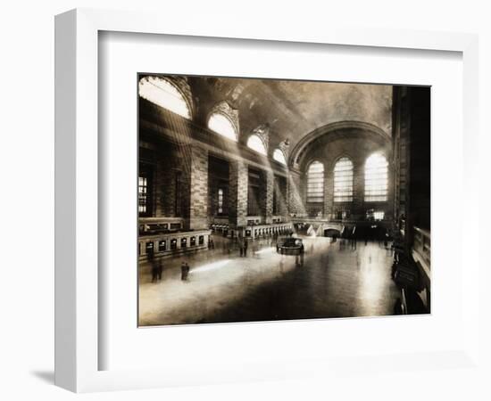 Concourse of Grand Central Terminal-null-Framed Photographic Print