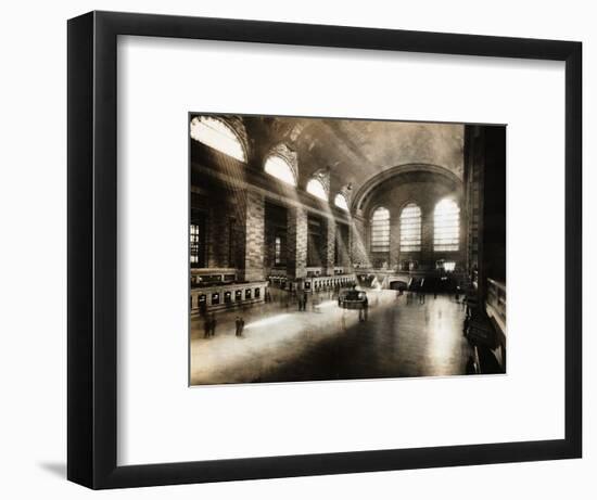 Concourse of Grand Central Terminal-null-Framed Photographic Print