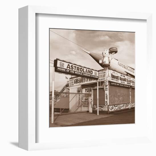 Coney Island-Erin Clark-Framed Art Print