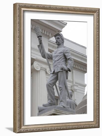 Confederate Memorial Monument, Montgomery, Alabama-Carol Highsmith-Framed Art Print