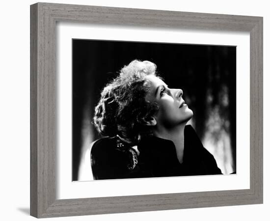 Conquest, Greta Garbo, 1937-null-Framed Photo