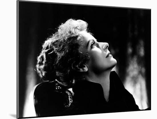 Conquest, Greta Garbo, 1937-null-Mounted Photo