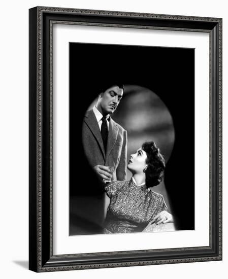 CONSPIRATOR, 1949 directed by VICTOR SAVILLE Robert Taylor / Elizabeth Taylor (b/w photo)-null-Framed Photo