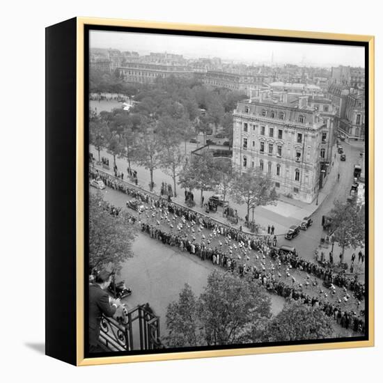 Contestants in the 1948 Tour De France Parade up the Champs Elysees-null-Framed Premier Image Canvas