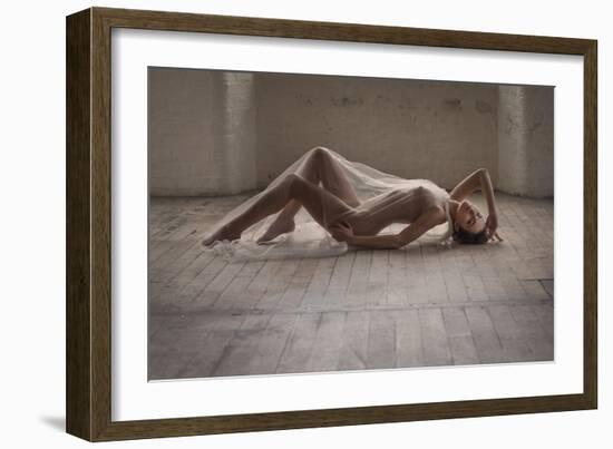 Contre Jour-Ross Oscar-Framed Photographic Print