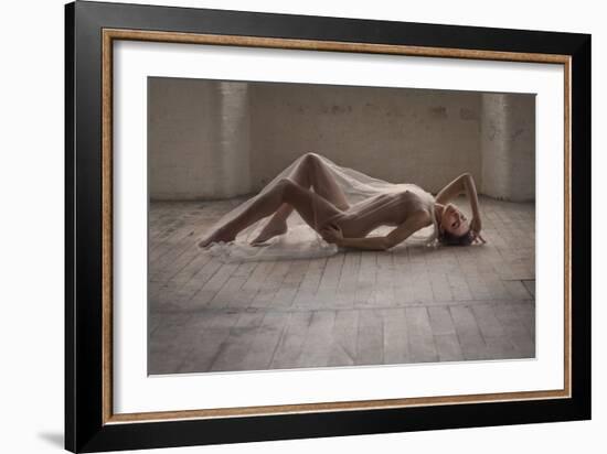 Contre Jour-Ross Oscar-Framed Photographic Print