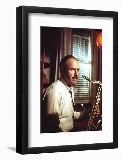 Conversation Secrete THE CONVERSATION by Francis Ford Coppola with Gene Hackman, 1974 (photo)-null-Framed Photo