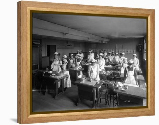 Cooking Class, Seattle, 1909-Ashael Curtis-Framed Premier Image Canvas