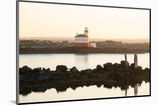 Coquille River Lighthouse-Richard Wong-Mounted Photographic Print