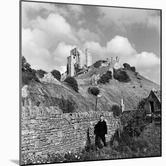 Corfe Castle, 1952-Unknown-Mounted Photographic Print