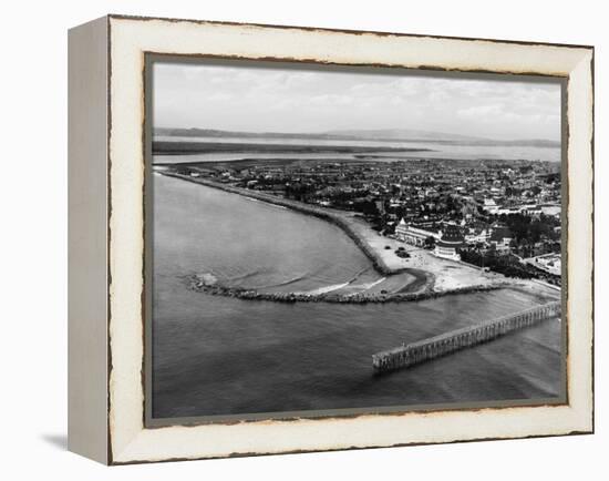 Cornado San Diego Aerial 1915-Harold Taylor-Framed Premier Image Canvas