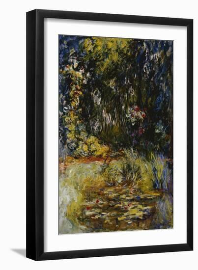 Corner of a Pond with Waterlilies, 1918-Claude Monet-Framed Giclee Print