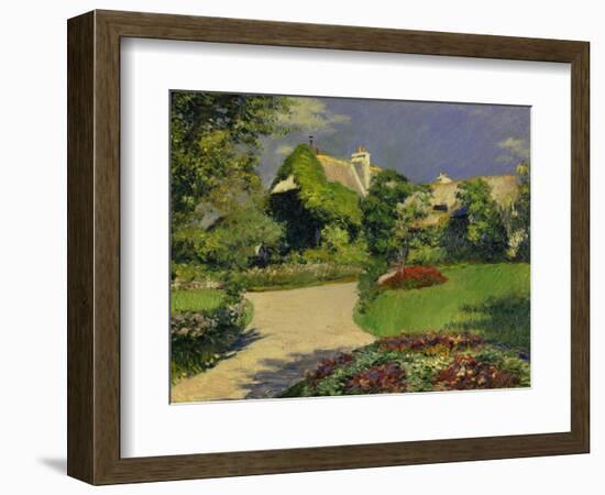 Cottage at Trouville, 1882-Gustave Caillebotte-Framed Art Print