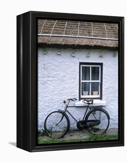 Cottage, Gencolumbkille, Donegal Peninsula, Co. Donegal, Ireland-Doug Pearson-Framed Premier Image Canvas