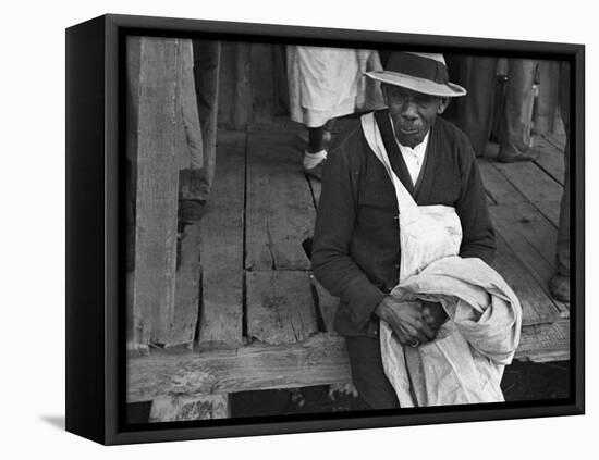 Cotton Picker, Arkansas, c.1935-Ben Shahn-Framed Stretched Canvas