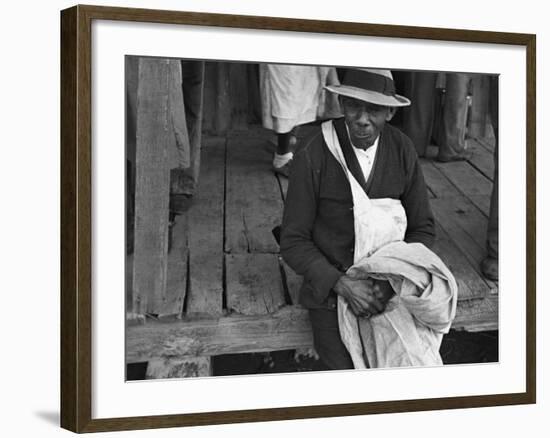 Cotton Picker, Arkansas, c.1935-Ben Shahn-Framed Photo