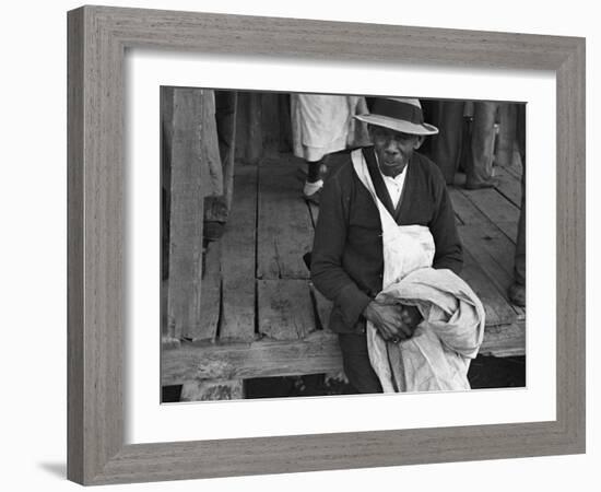 Cotton Picker, Arkansas, c.1935-Ben Shahn-Framed Photo