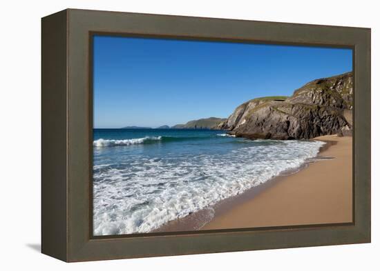 Coumeenoole Beach; Slea Head; Dingle Peninsula; County Kerry; Ireland-null-Framed Premier Image Canvas