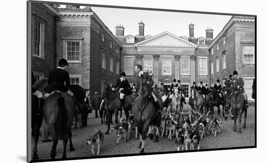 Country House Meet-The Chelsea Collection-Mounted Premium Giclee Print