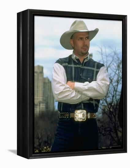 Country Singer Garth Brooks-Dave Allocca-Framed Premier Image Canvas