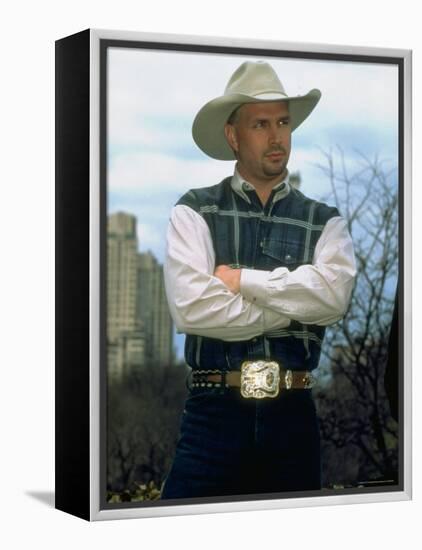 Country Singer Garth Brooks-Dave Allocca-Framed Premier Image Canvas