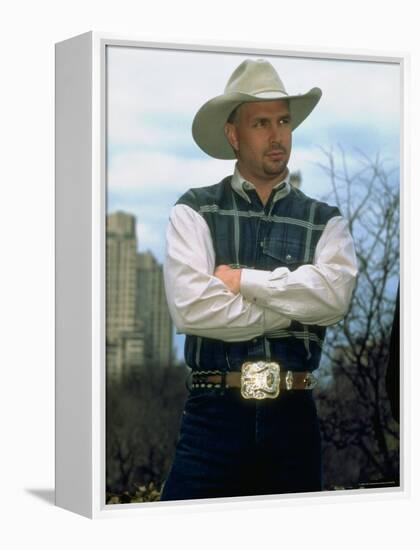 Country Singer Garth Brooks-Dave Allocca-Framed Premier Image Canvas