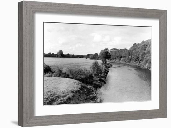 Country Views of Herefordshire 1970-Andrew Varley-Framed Photographic Print