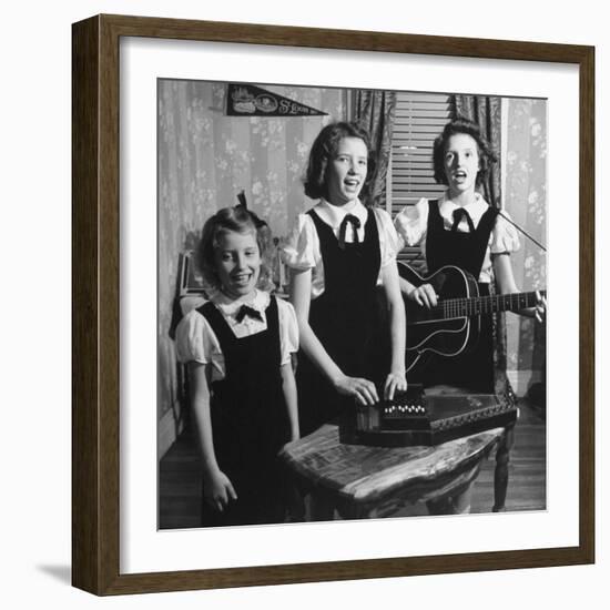 Country Western Singing Carter Sisters Anita, June and Helen, Singing, Playing Autoharp and Guitar-Eric Schaal-Framed Premium Photographic Print