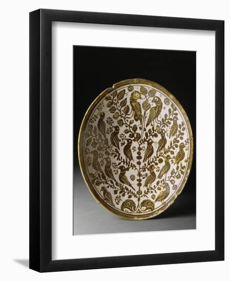 Coupe aux aigles-null-Framed Giclee Print