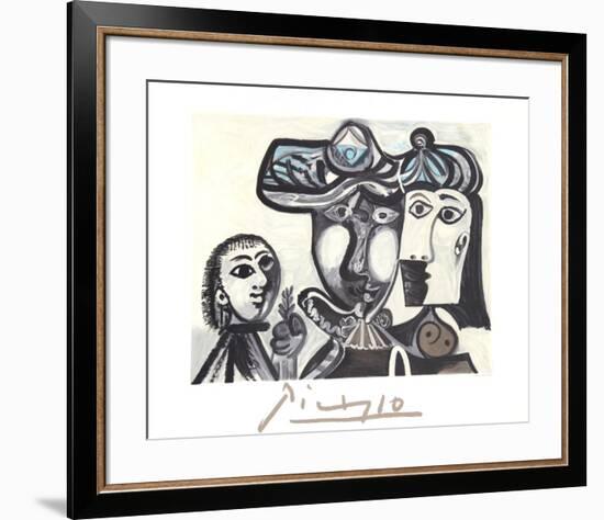 Couple et Enfant au Rameau D'Olivier-Pablo Picasso-Framed Collectable Print