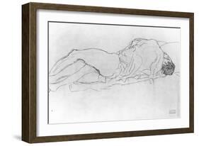 Couple in Bed, c.1915-Gustav Klimt-Framed Giclee Print