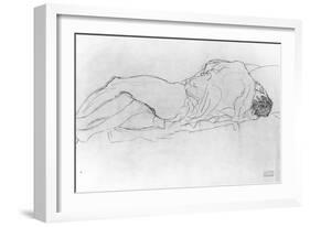 Couple in Bed, c.1915-Gustav Klimt-Framed Giclee Print