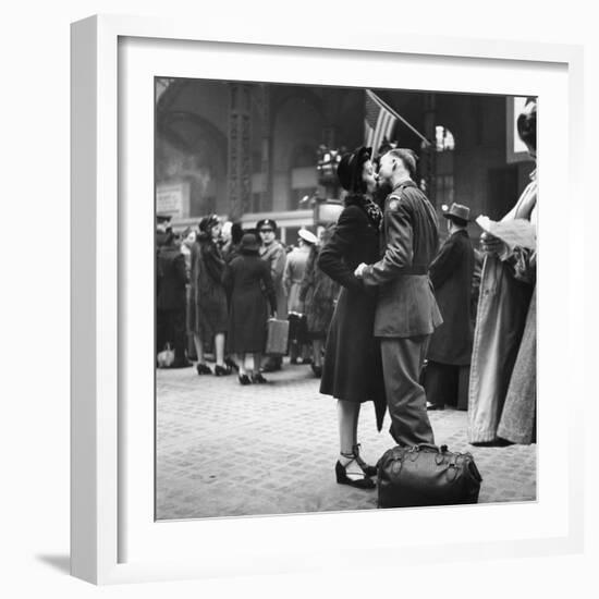 Couple in Penn Station Sharing Farewell Kiss Before He Ships Off to War During WWII-Alfred Eisenstaedt-Framed Photographic Print