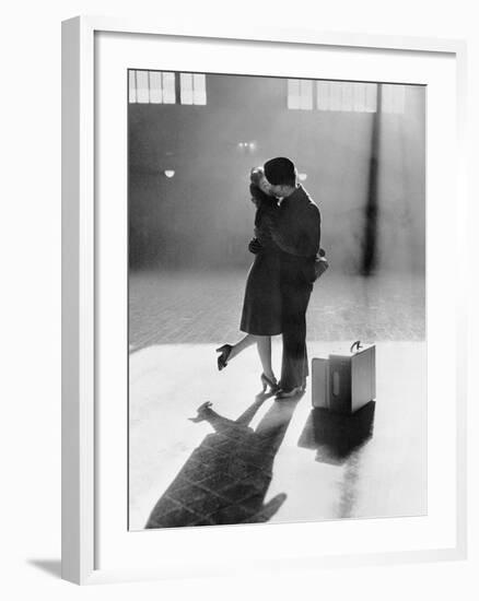 Couple Kissing in Train Station-null-Framed Photographic Print