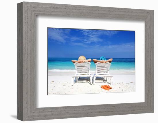 Couple On A Tropical Beach-haveseen-Framed Photographic Print