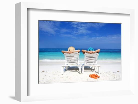 Couple On A Tropical Beach-haveseen-Framed Photographic Print