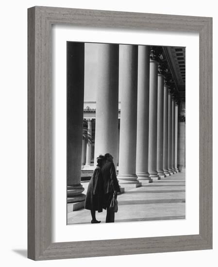 Couple Sightseeing in Italy-Carl Mydans-Framed Photographic Print