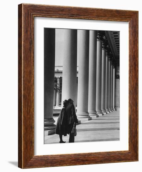 Couple Sightseeing in Italy-Carl Mydans-Framed Photographic Print