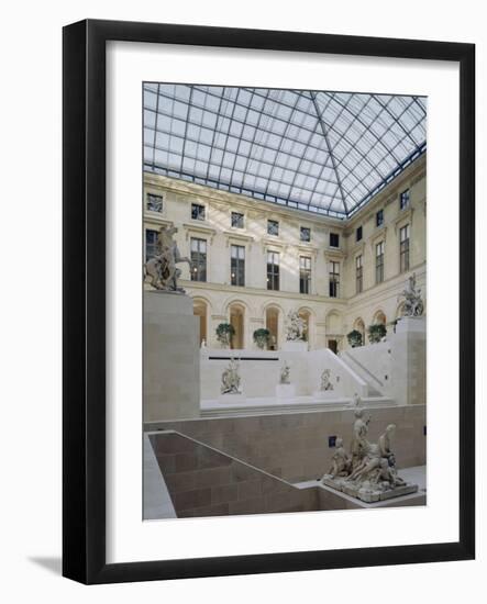 Cour Marly : vue d'ensemble, vue intérieure-null-Framed Giclee Print