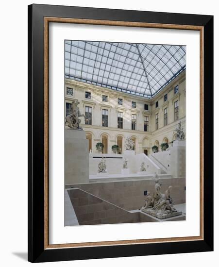 Cour Marly : vue d'ensemble, vue intérieure-null-Framed Giclee Print