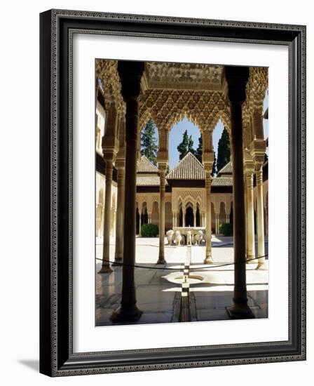 Court of the Lions, Alhambra Palace, Unesco World Heritage Site, Andalucia (Andalusia), Spain-James Emmerson-Framed Photographic Print