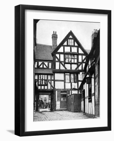 Courtyard of the Unicorn Inn, Shrewsbury, Shropshire, England, 1924-1926-Herbert Felton-Framed Giclee Print