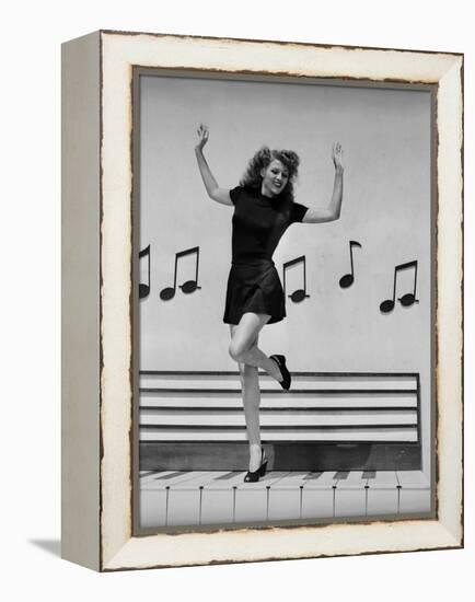 Cover Girl by Charles Vidor with Rita Hayworth c, 1944 (b/w photo)-null-Framed Stretched Canvas