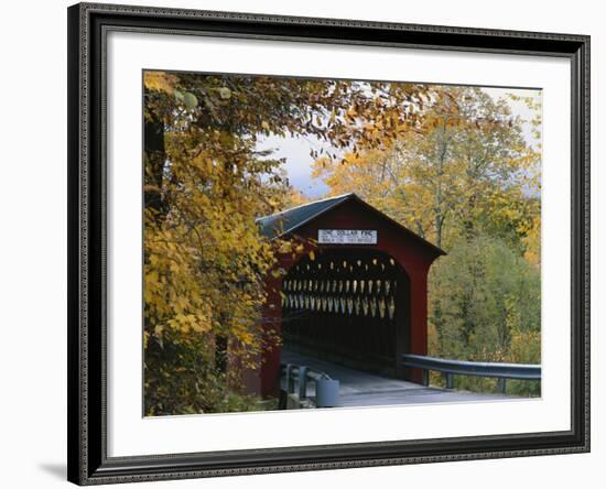 Covered Bridge with Fall Foliage, Battenkill, Chisleville Bridge, Vermont, USA-Scott T^ Smith-Framed Photographic Print