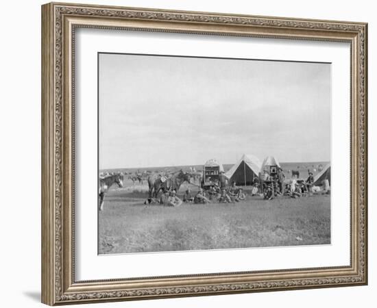 Cowboys Sitting around Chuckwagon Photograph - Belle Fourche, SD-Lantern Press-Framed Art Print