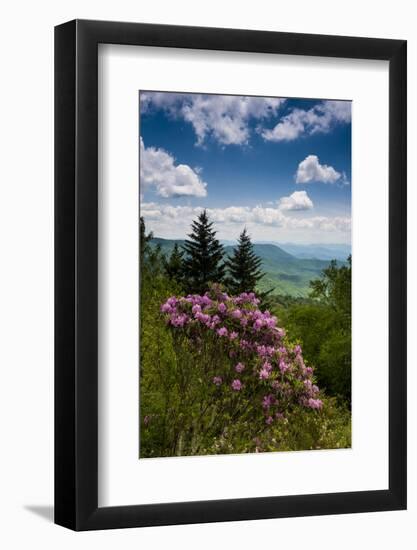 Cowee Mountain Overlook, Blue Ridge Parkway, North Carolina-Howie Garber-Framed Photographic Print