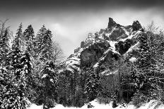 Lake and Mountains of Montriond-Craig Howarth-Photographic Print