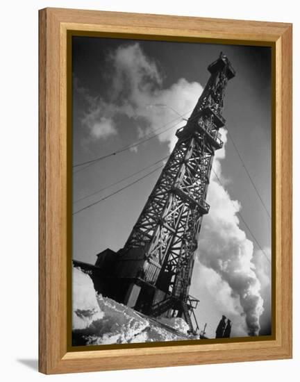 Creditul Minier Oil Well Watched over by Armed Guards 17 Kilometers from Ploesti in a Oil Field-Margaret Bourke-White-Framed Premier Image Canvas