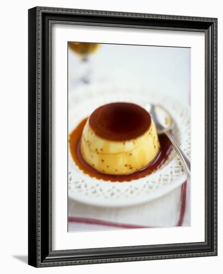 Creme Caramel-Tara Fisher-Framed Photographic Print